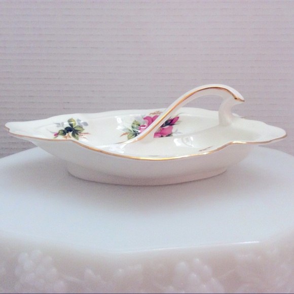 Vintage Royal Albert Prairie Rose split leaf dish - Picture 3 of 7